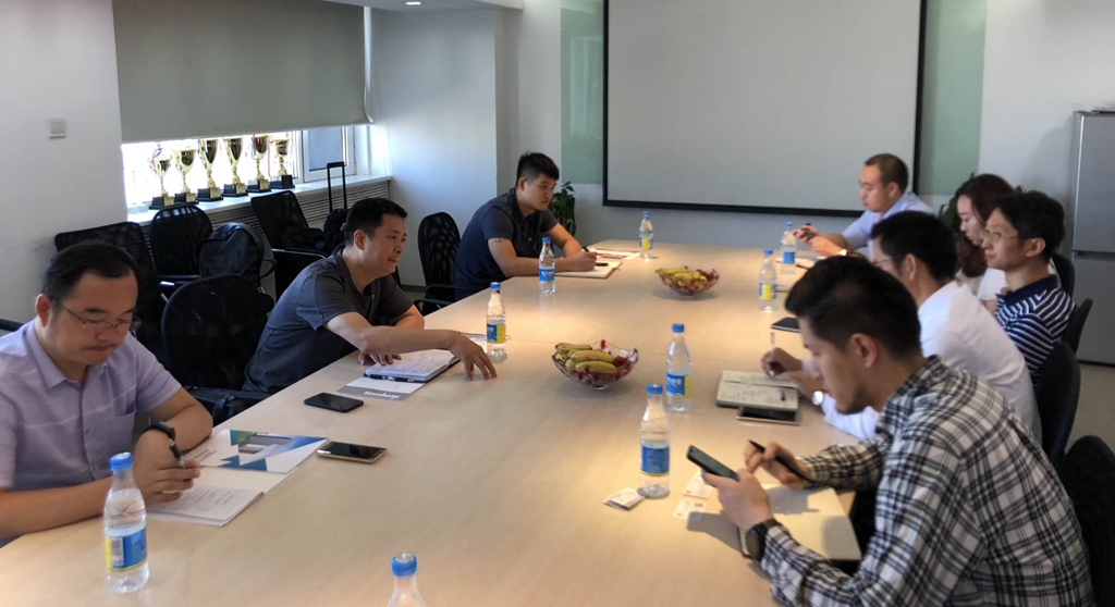 萬里路橋集團德通振動攪拌技術與冷發(fā)光專家團隊達成合作意向